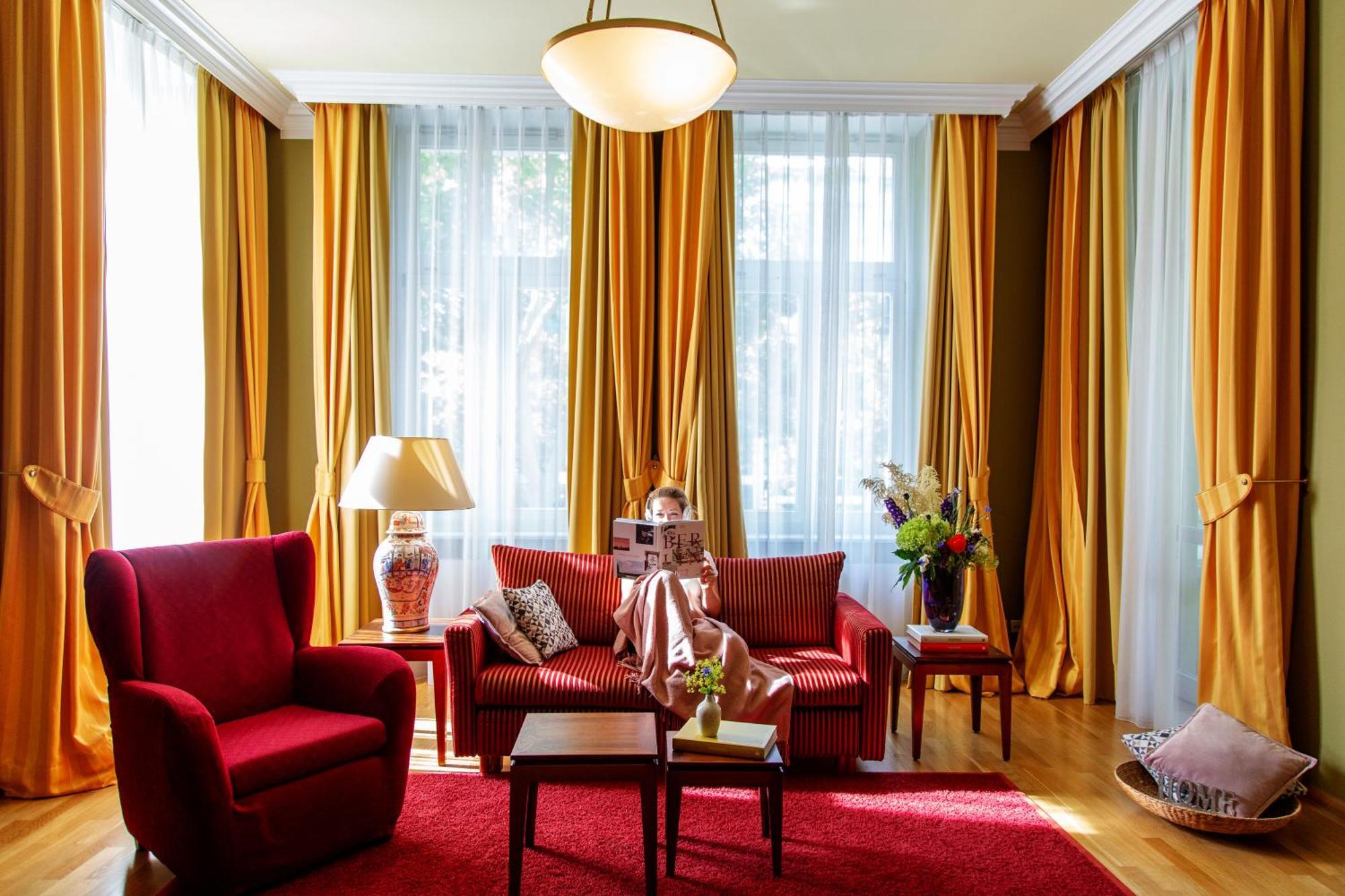 Louisa's Place Hotel